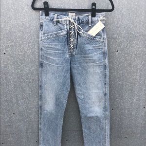 CitizensofHumanity • Lace-Up High Rise ‘Gemma’